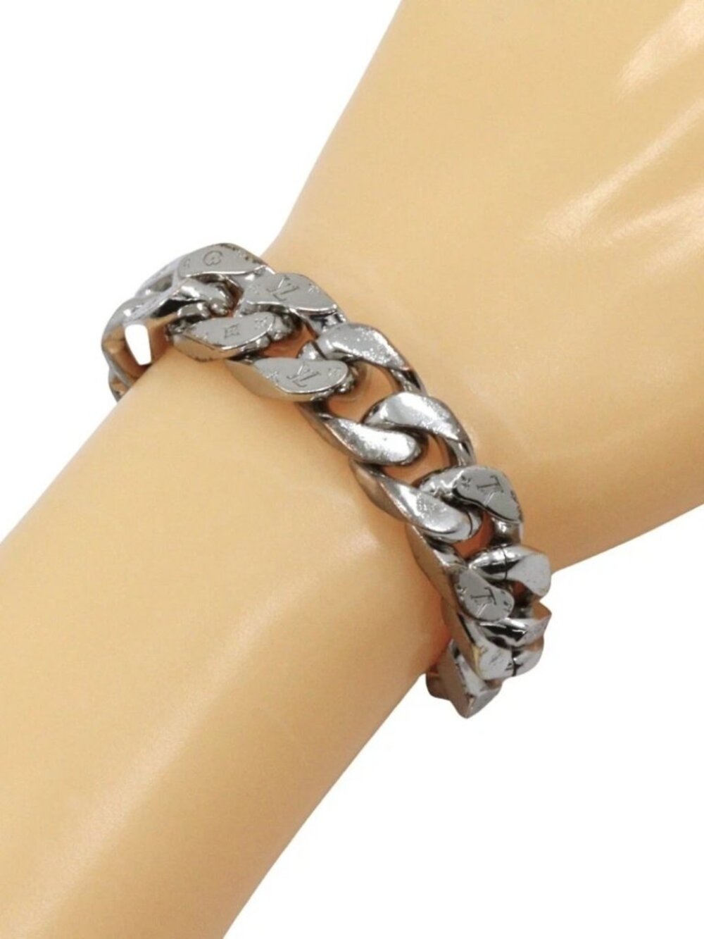 LOUIS VUITTON Bracelet LVChain Links Bracelet M69989 Silver Silver metalli... - Picture 2 of 15